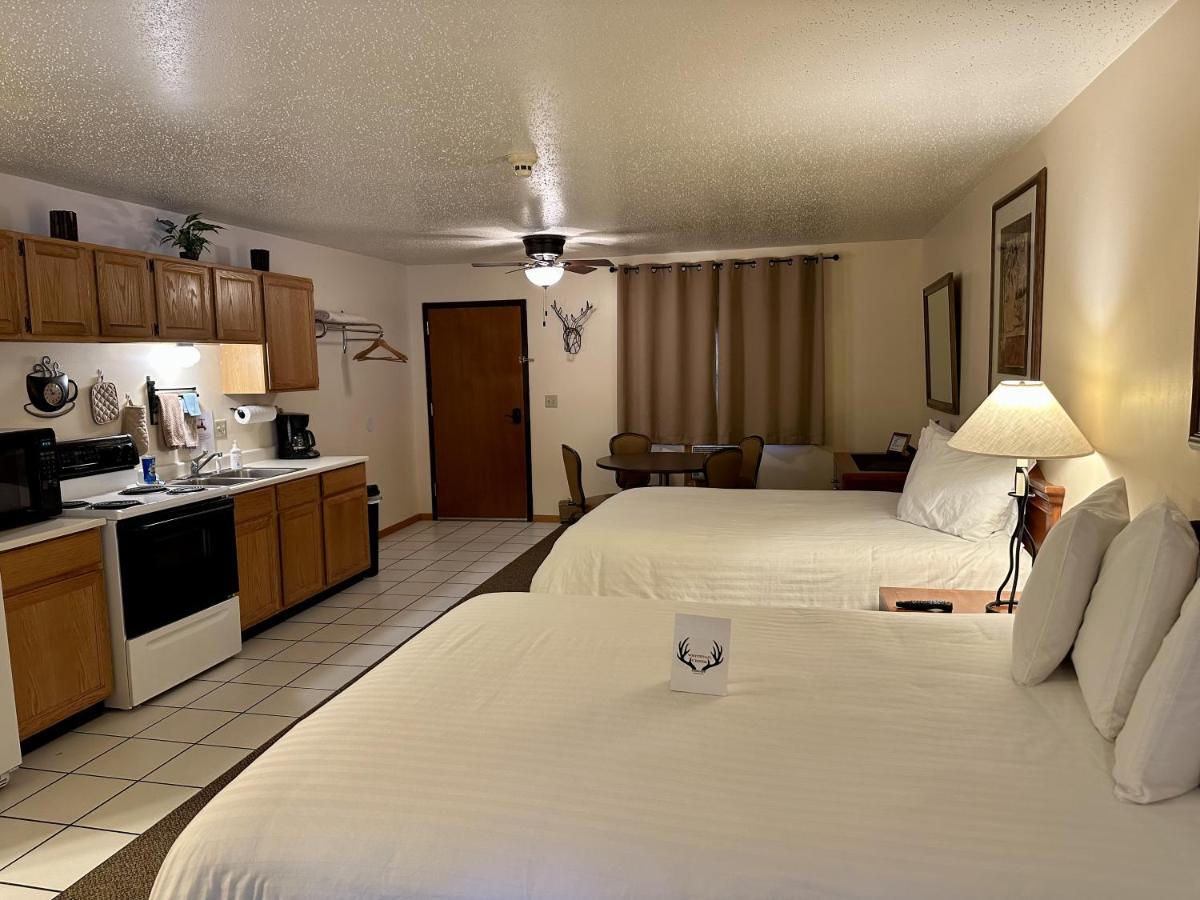 Whitetail Creek Resort Lead ภายนอก รูปภาพ